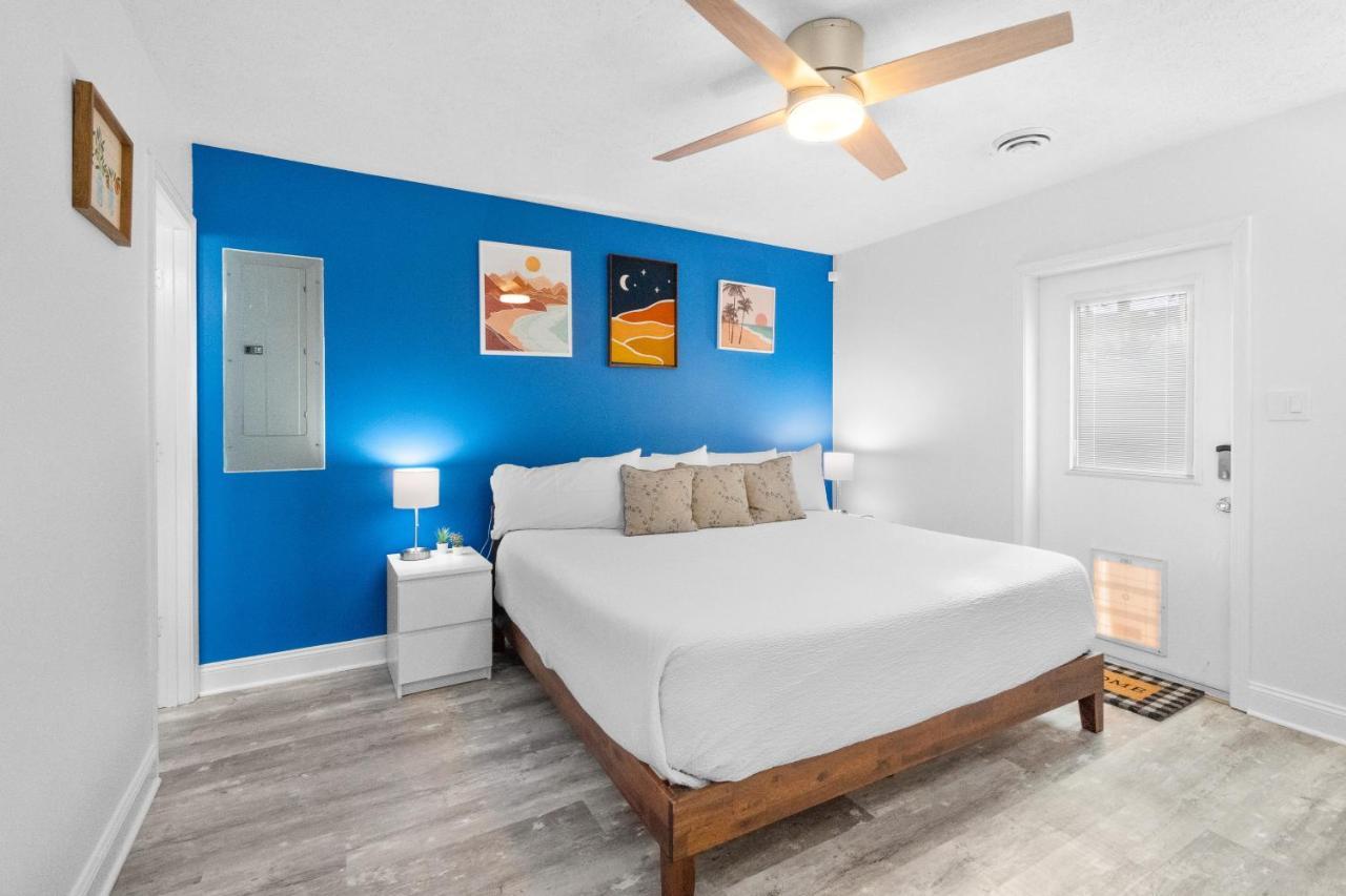 Willapye Beach House By The Sea Navarre Exterior photo