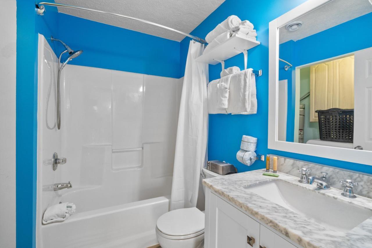 Willapye Beach House By The Sea Navarre Exterior photo
